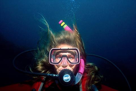 Introductory Scuba Dive for Non-Certified Divers (2 or more participants - 1 Dive)