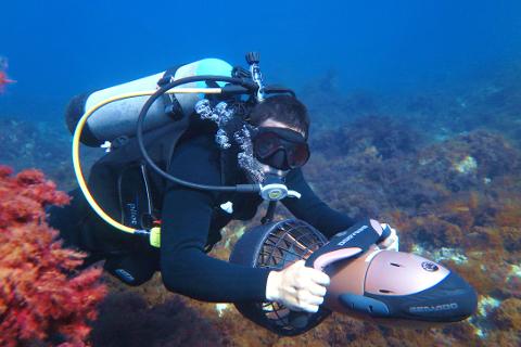 Diver Propulsion Vehicle (2 or more participants - 1 Dive)