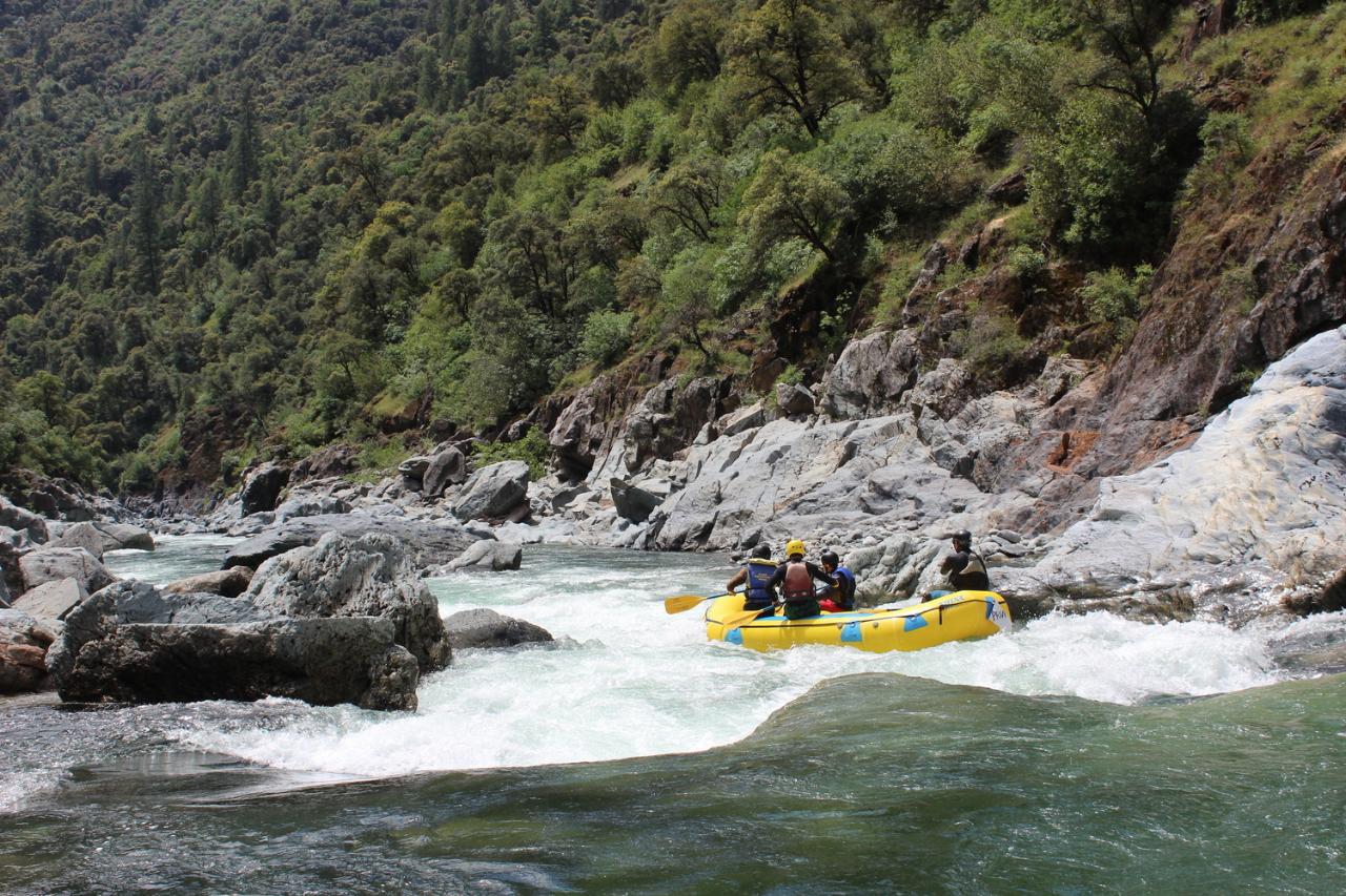 North Fork American River: Chamberlain Falls (Class IV+ Whitewater)
