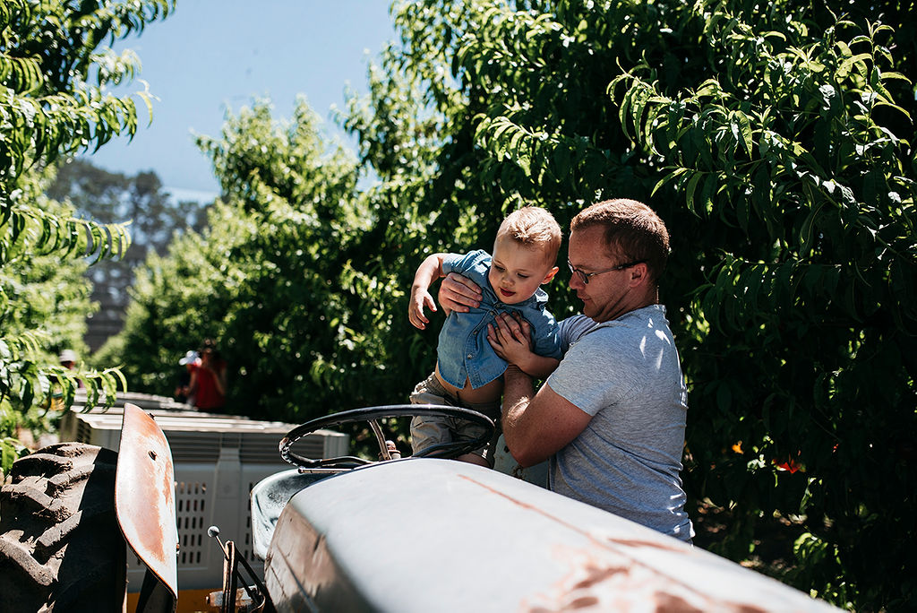 Trailer 2- Pick Your Own Apples with Tractor Ride