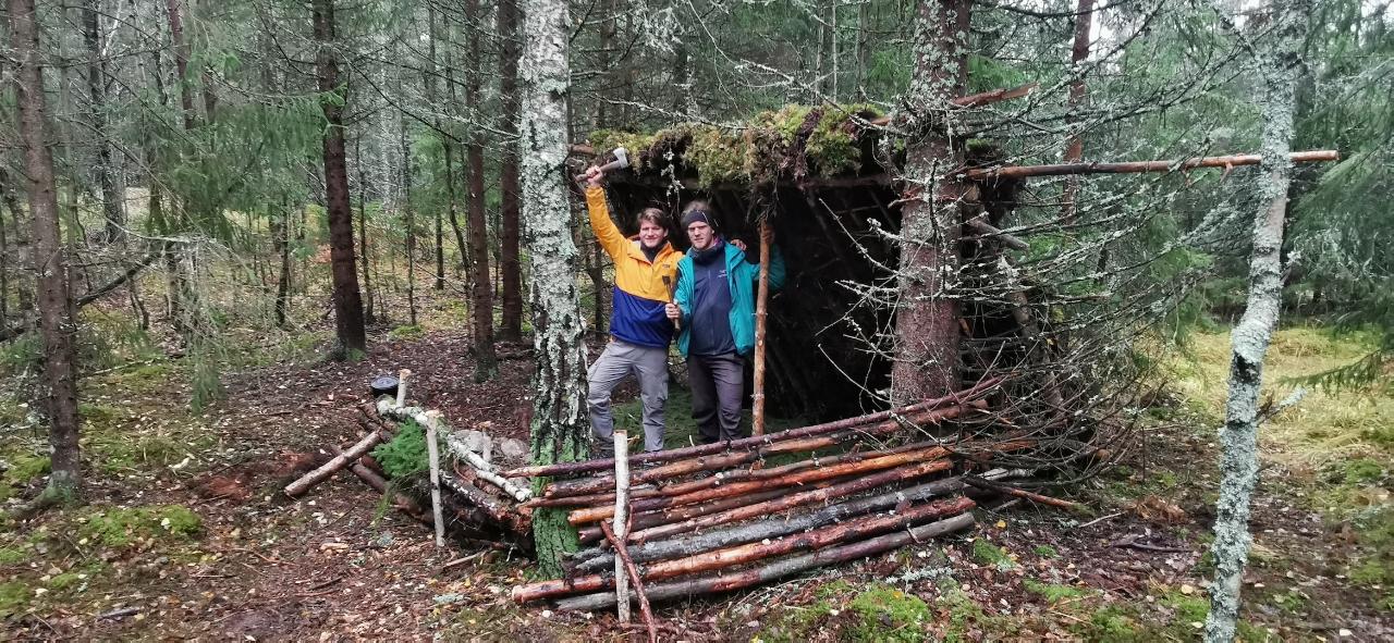Survival Courses - Two-weeks cast away