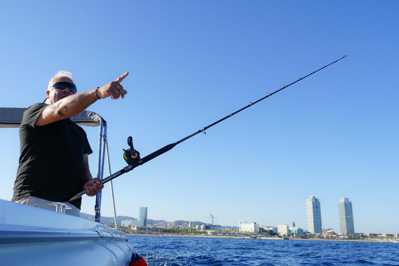 Fishing Experience: All-Inclusive Package with Guide, Equipment, and More - 4h