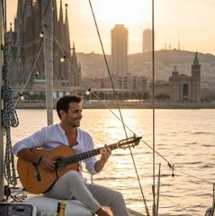 *Sunset Spanish Guitar Live & Sailing Experience Barcelona 2 h.