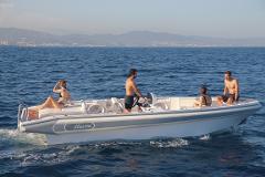 Novurania Motor Yacht - high-performance Sport Boat in Barcelona 1h