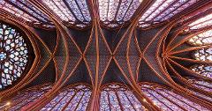 NOTRE DAME & SAINTE CHAPELLE PRIVATE TOUR – Reserved access & Local expert guide