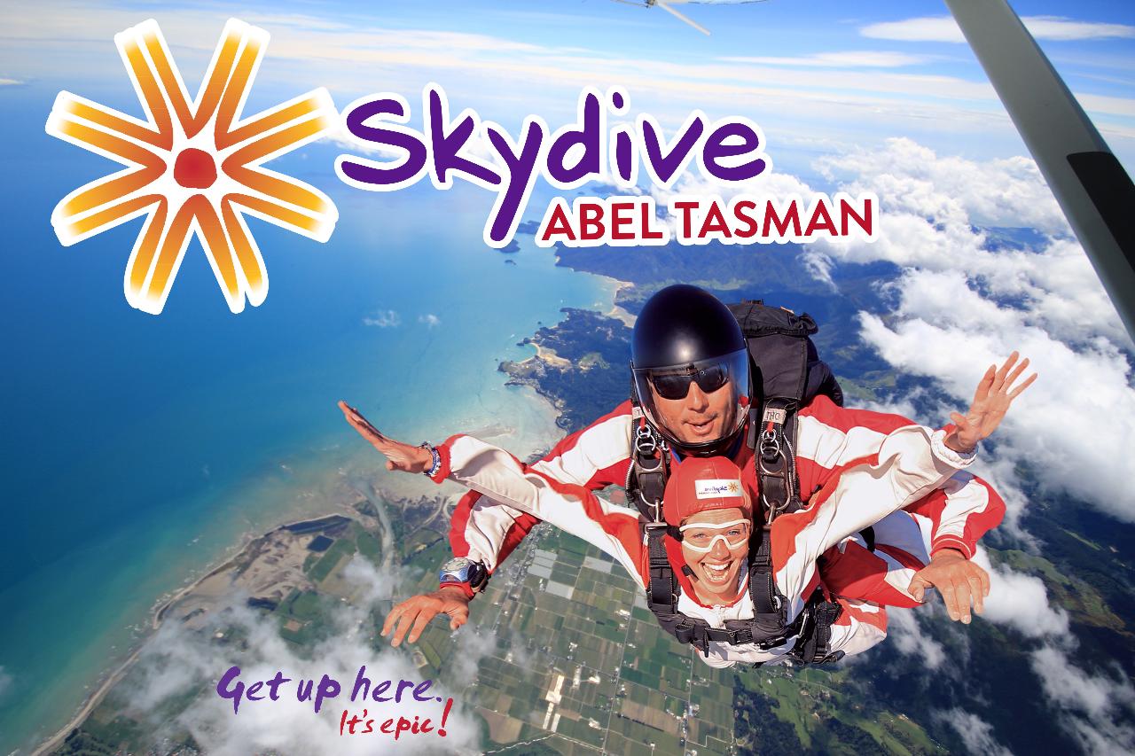 Tandem Skydive 9,000ft