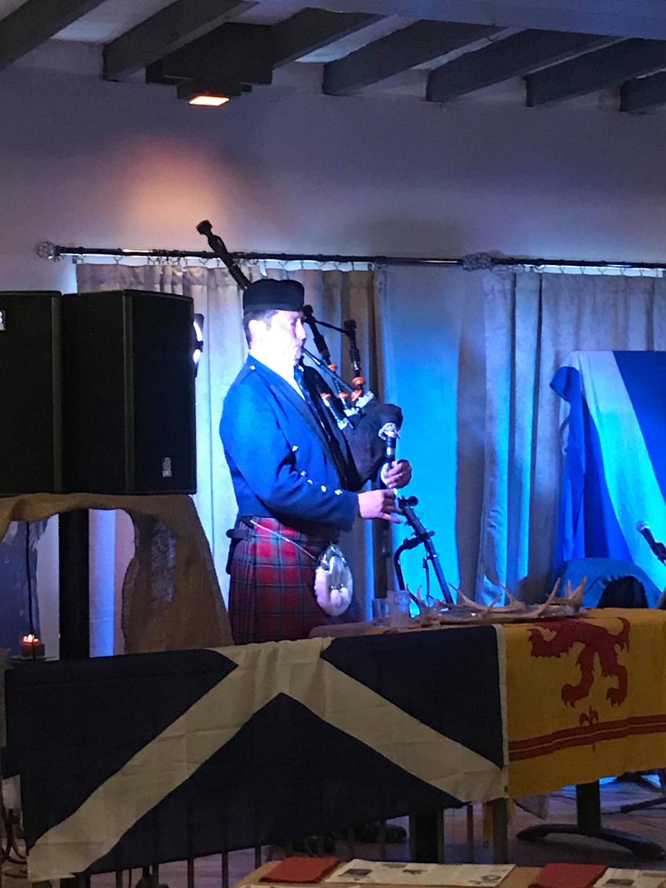 Traditional Scottish Dinner Show Mary's Meanders Scotland Tours