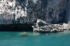 4 Island Kayaking Tour to Emerald Cave by Big Boat from Koh Lanta