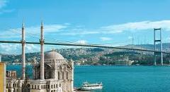 Istanbul Super Saver: Bosphorus Cruise and Egyptian Spice market Tour plus Turkish Dinner and Show