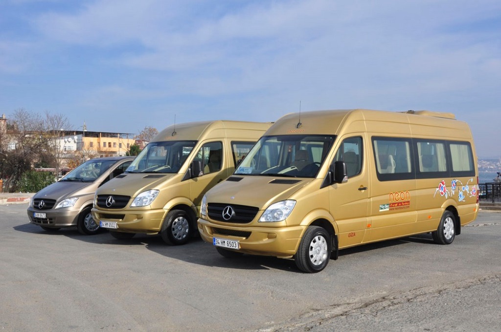 Private transfer from centrally located Istanbul hotels to Istanbul Airport