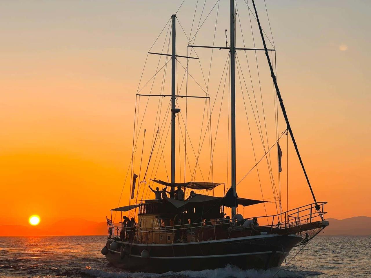 Athens Riviera Sunset Cruise