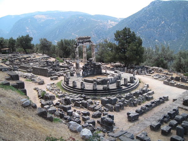 Delphi Tour