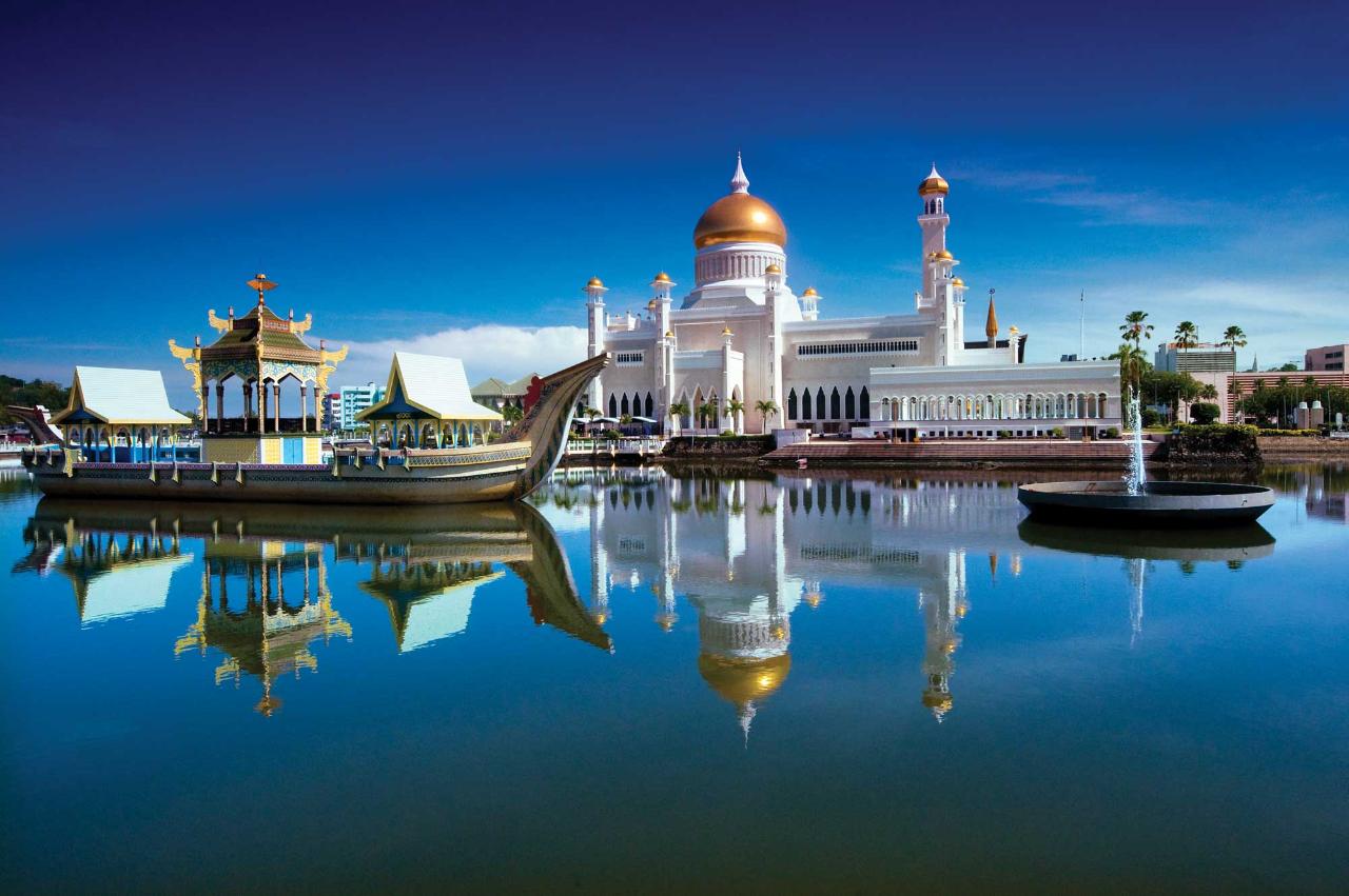13-Day Borneo Overland Tour: Sarawak, Sabah & Brunei (TB1)