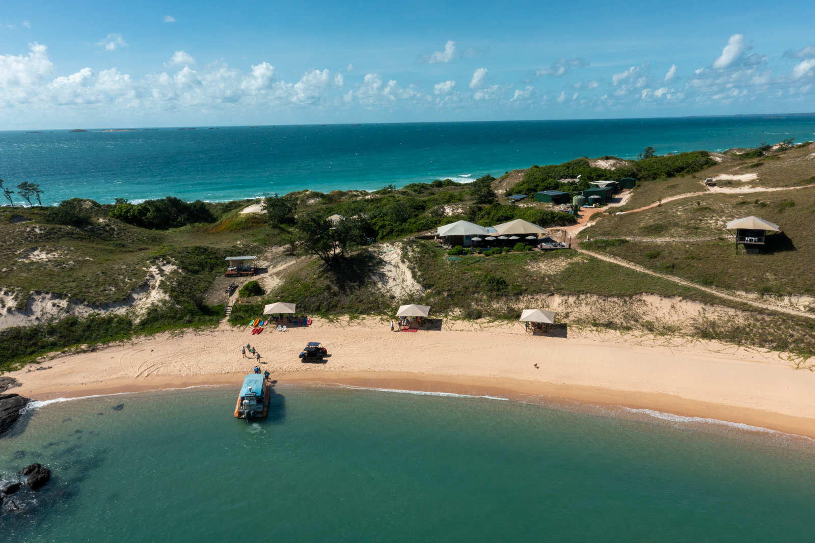 Bremer Island Day Trip with Boat Transfers