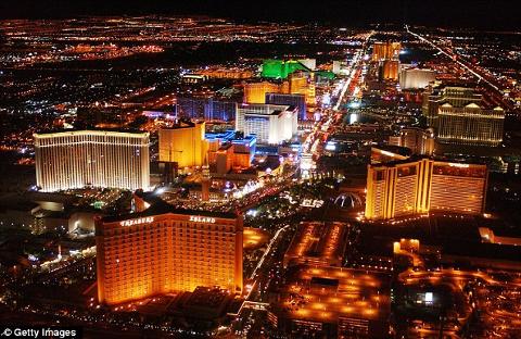 Las Vegas Lights & Night Tour