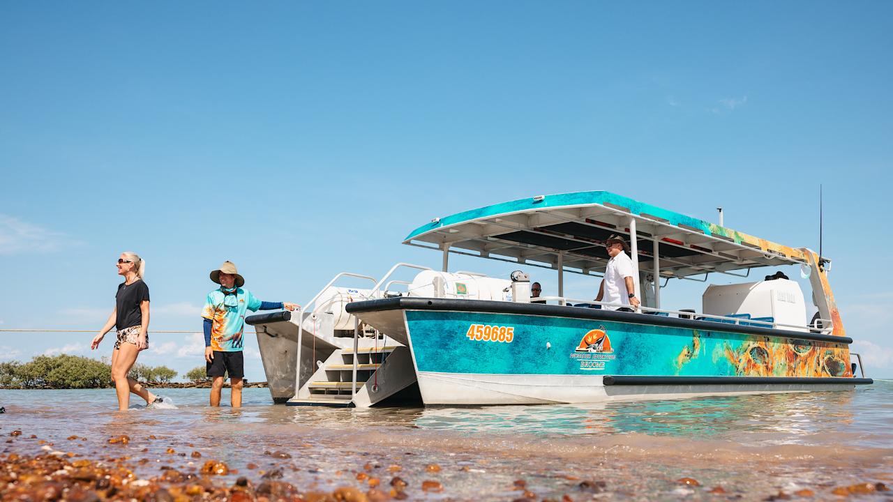 broome tours boat