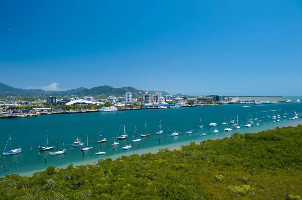 Cairns City Sights  Tour -  Pacific Aria