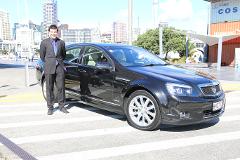 Auckland Airport > City One Way - (Executive Sedan for 1-3 passengers)