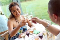 "Yarra Valley Overnight Getaway and Private Wine Tour - for 2"