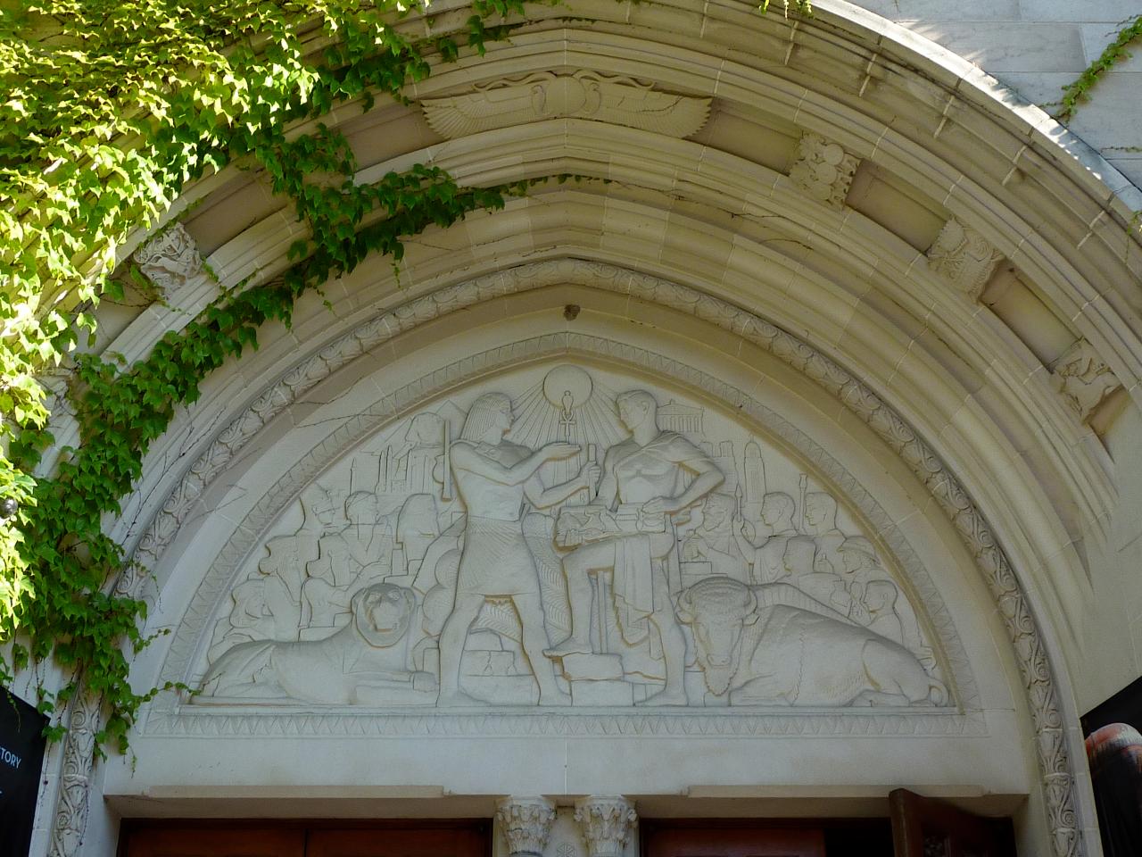 University of Chicago Campus Architecture Virtual Tour for Family Weekend