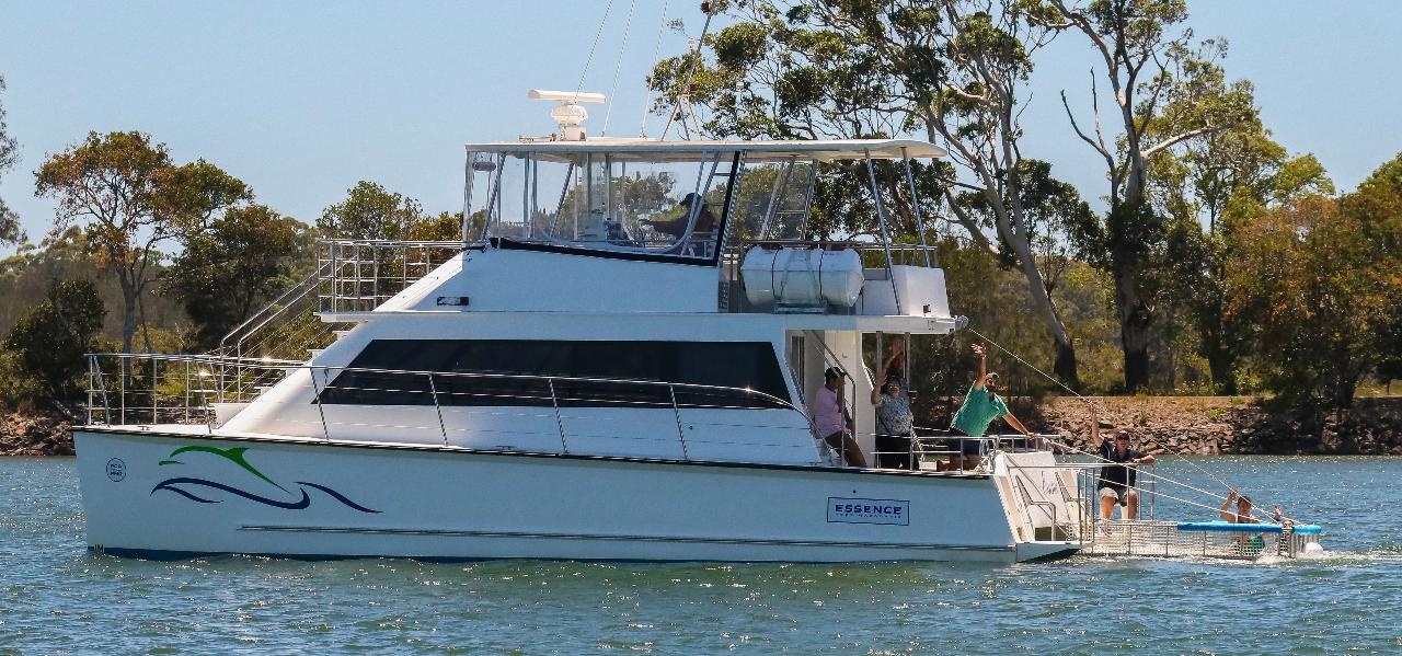 Hastings Boom Net Cruise with Dolphin Spotting