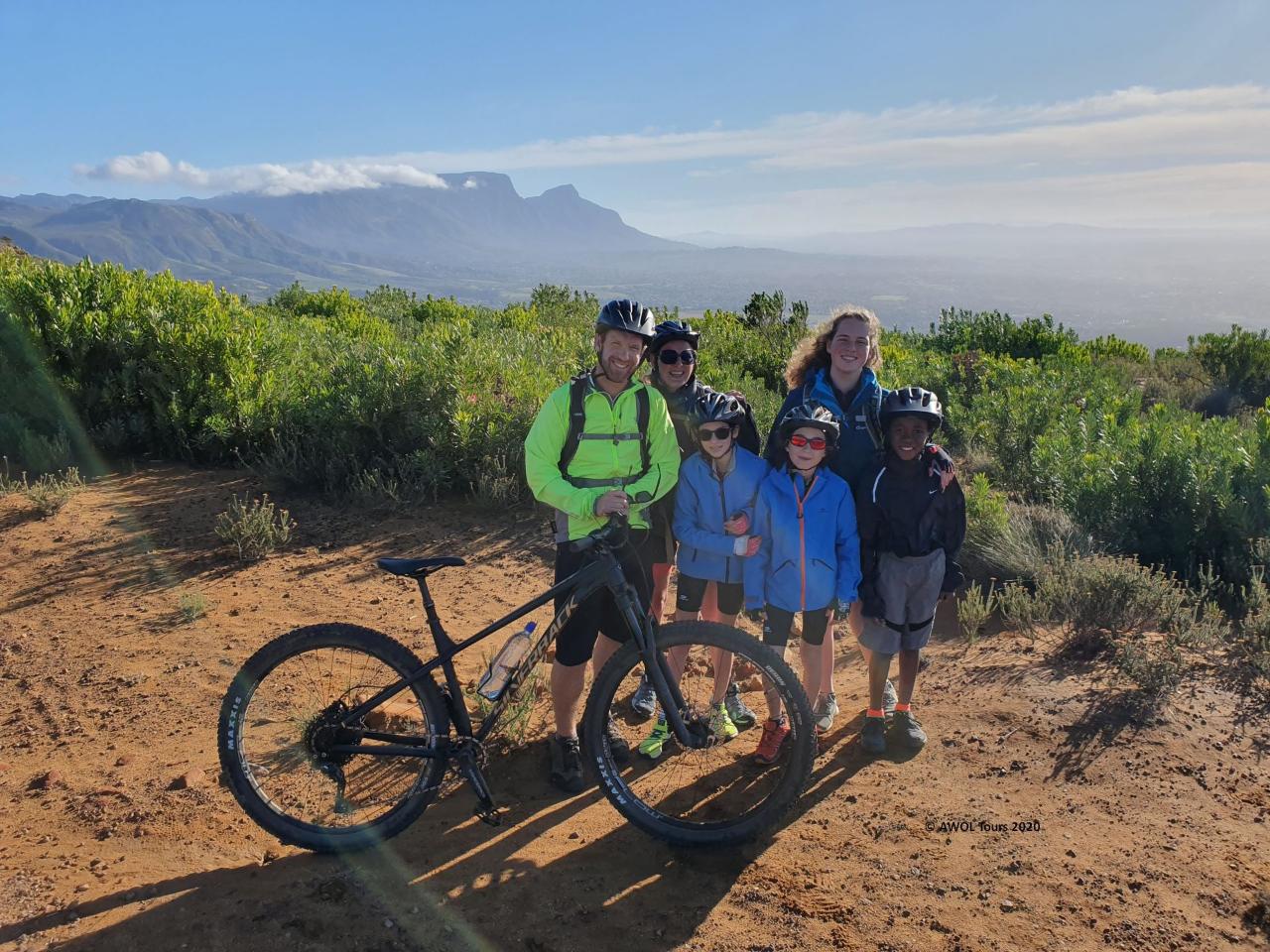 Educational mountain biking skills clinics for kids