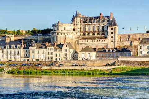 Private Loire Valley Package: 4 Days of Castles, Wine & Amboise Comfort
