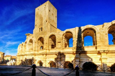 Luxury Private Provence Tour from Avignon: Arles & Saint-Rémy Highlights