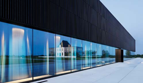 REMARKABLE WINERY ARCHITECTURE OF BORDEAUX PRIVATE TOUR