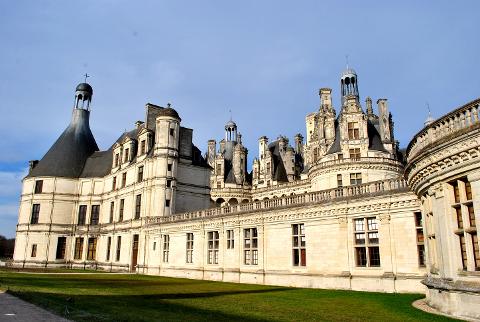 Ch__teau_de_Chambord__Loire_Valley___FRANCE