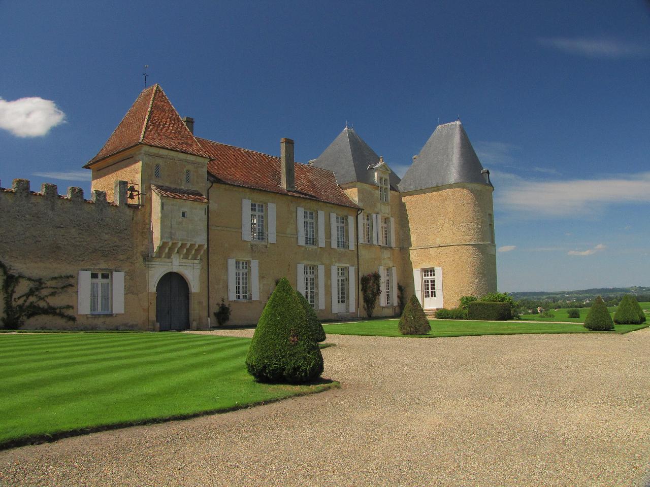 Château d'Yquem Visit & Wine Tasting - Anthology Tour