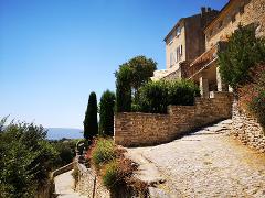 Avignon & the Luberon Villages: Exploring the Heart of Provence Privately