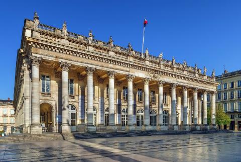 Panoramic Bordeaux, Picnic & Saint-Emilion Wines: The Complete Shore Trip 