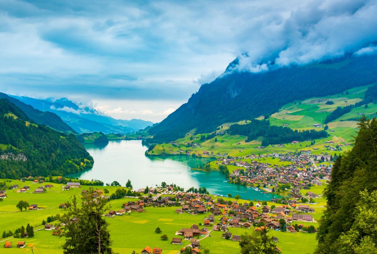 FROM STRASBOURG TO INTERLAKEN TRANSFER