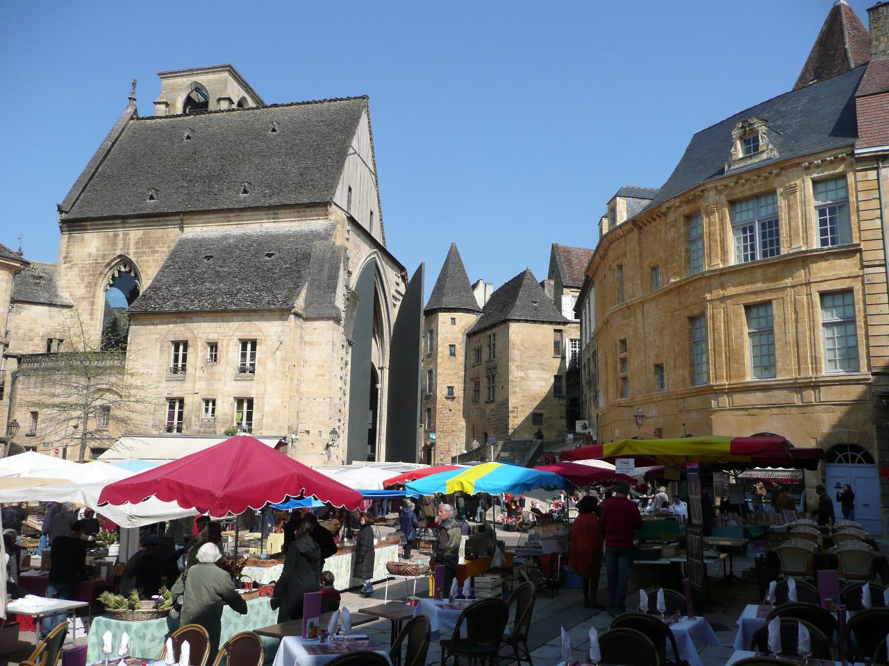 5 Days Private Dordogne Travel Package - 4* Hotel
