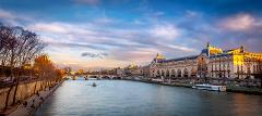 Ultimate Parisian Night: Private Dinner Cruise & Illuminated Landmarks