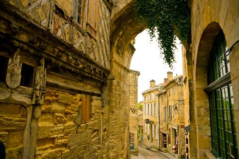 Saint_Emilion_village