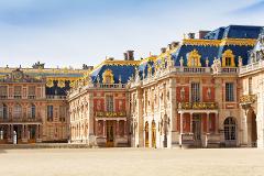 Art & Opulence: Private Tour of Giverny & Versailles from Paris