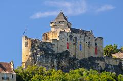 Castles & Gardens of the Dordogne: A Majestic Exploration