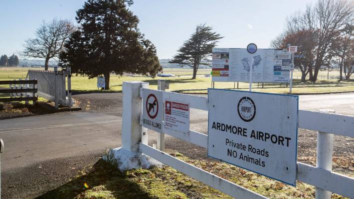 Waiheke Island to Ardmore Airport