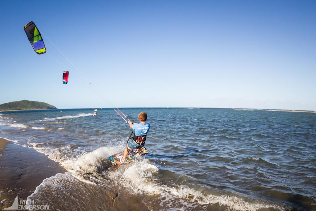 Kiteboarding Group Lesson (4 hour)
