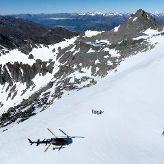 Snow Landing - Private Charter