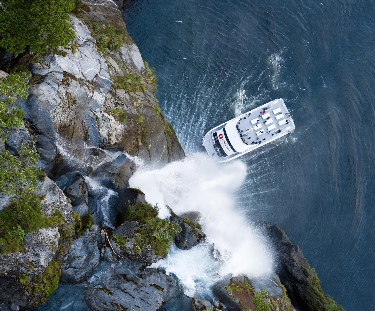 Special: Milford Sound Heli-Cruise-Heli