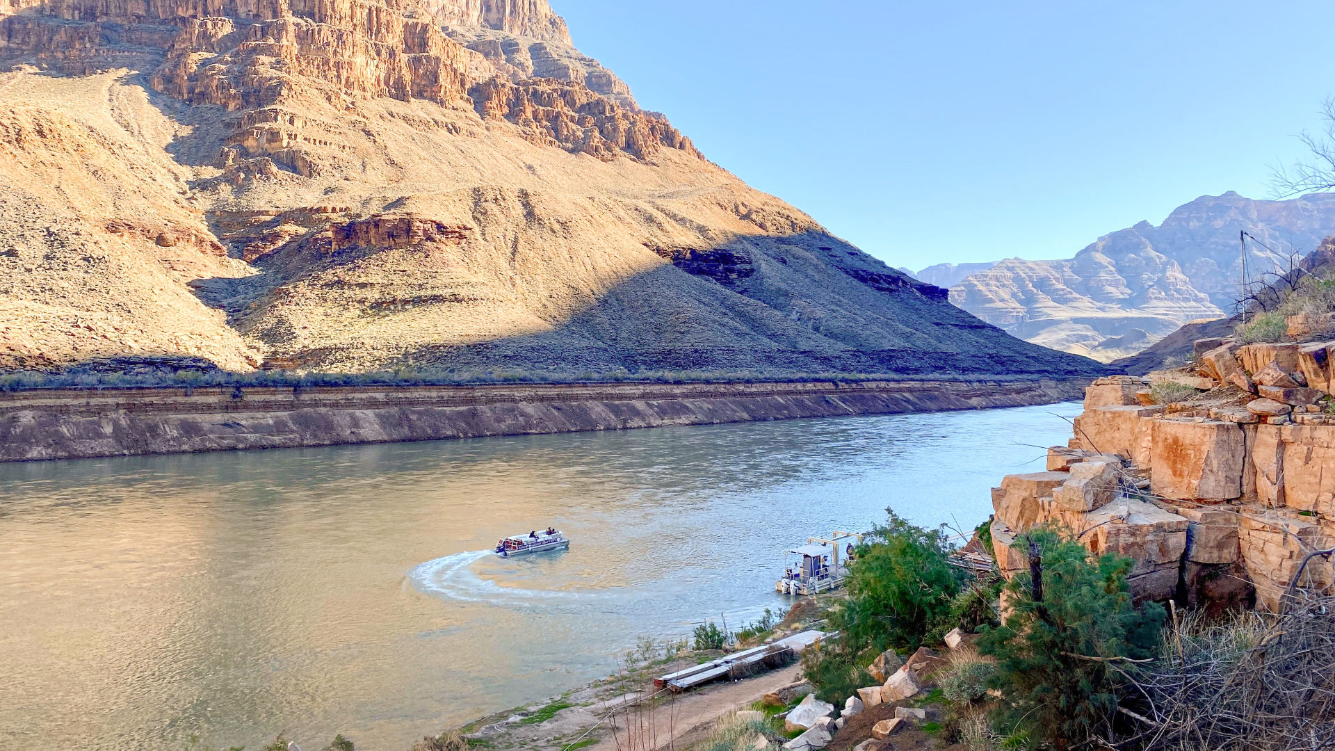 Over the Edge Grand Canyon Tour with Helicopter and Boat | Park Entrance, Meal and Skywalk Included