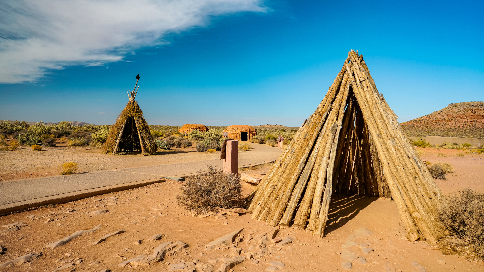 Skywalk Getaway Tour with Helicopter and Boat