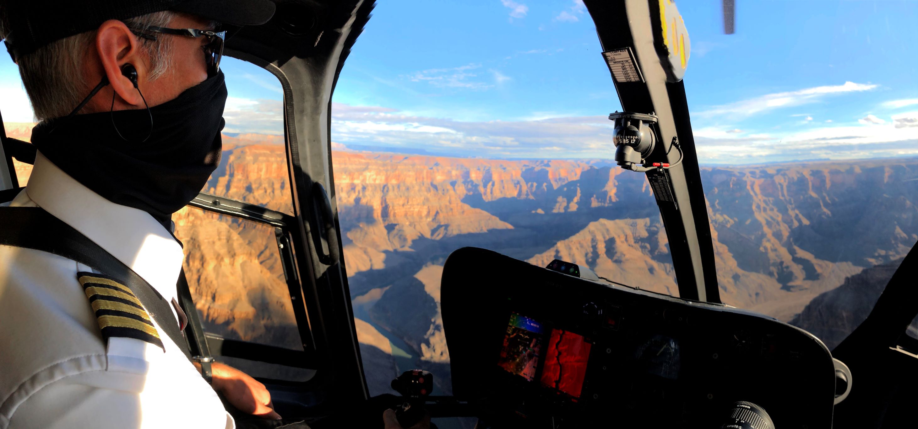 VIP at the Rim Grand Canyon Helicopter Tour