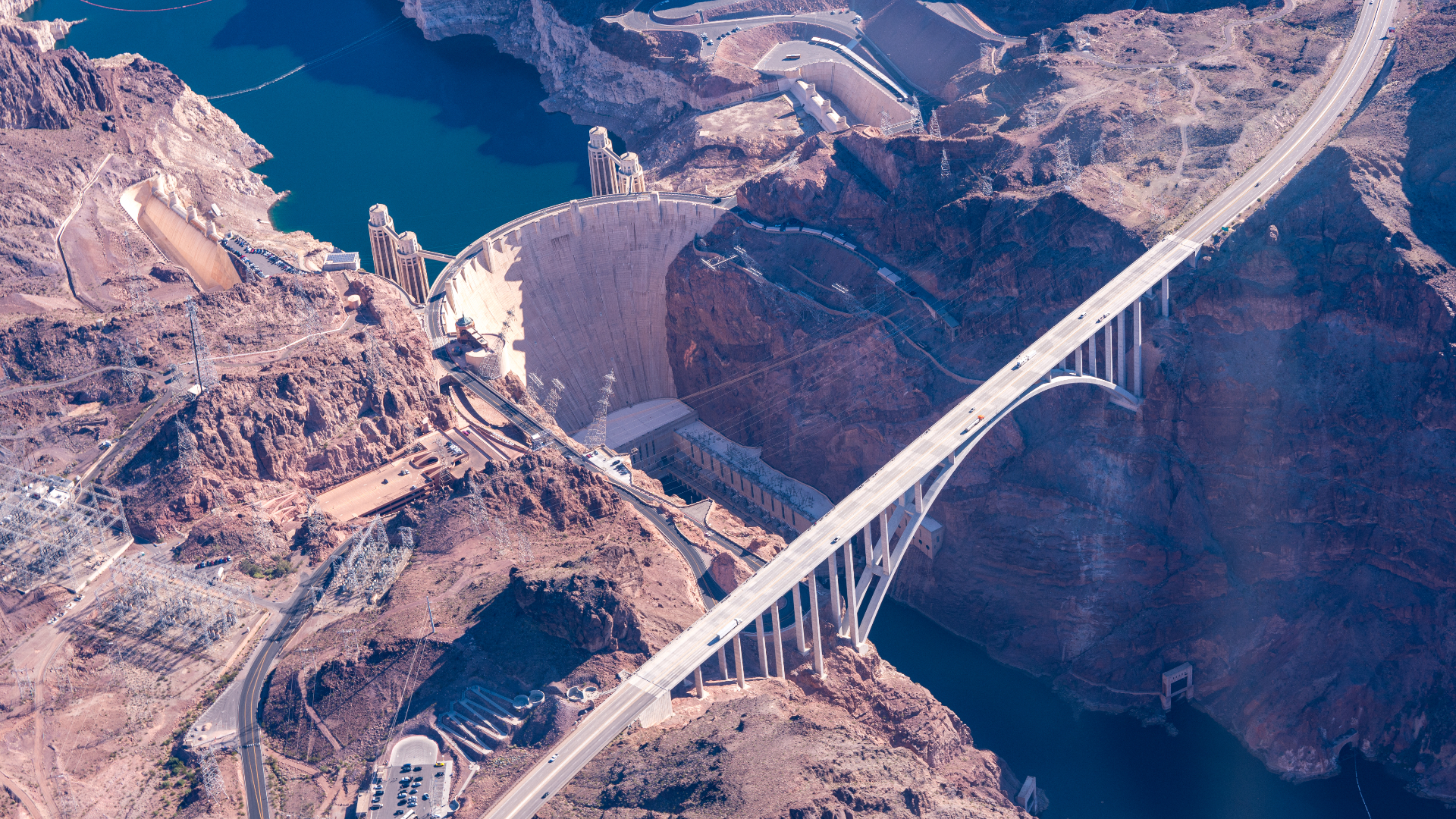 Hoover Dam and Daytime Las Vegas Strip Flight with Transfers