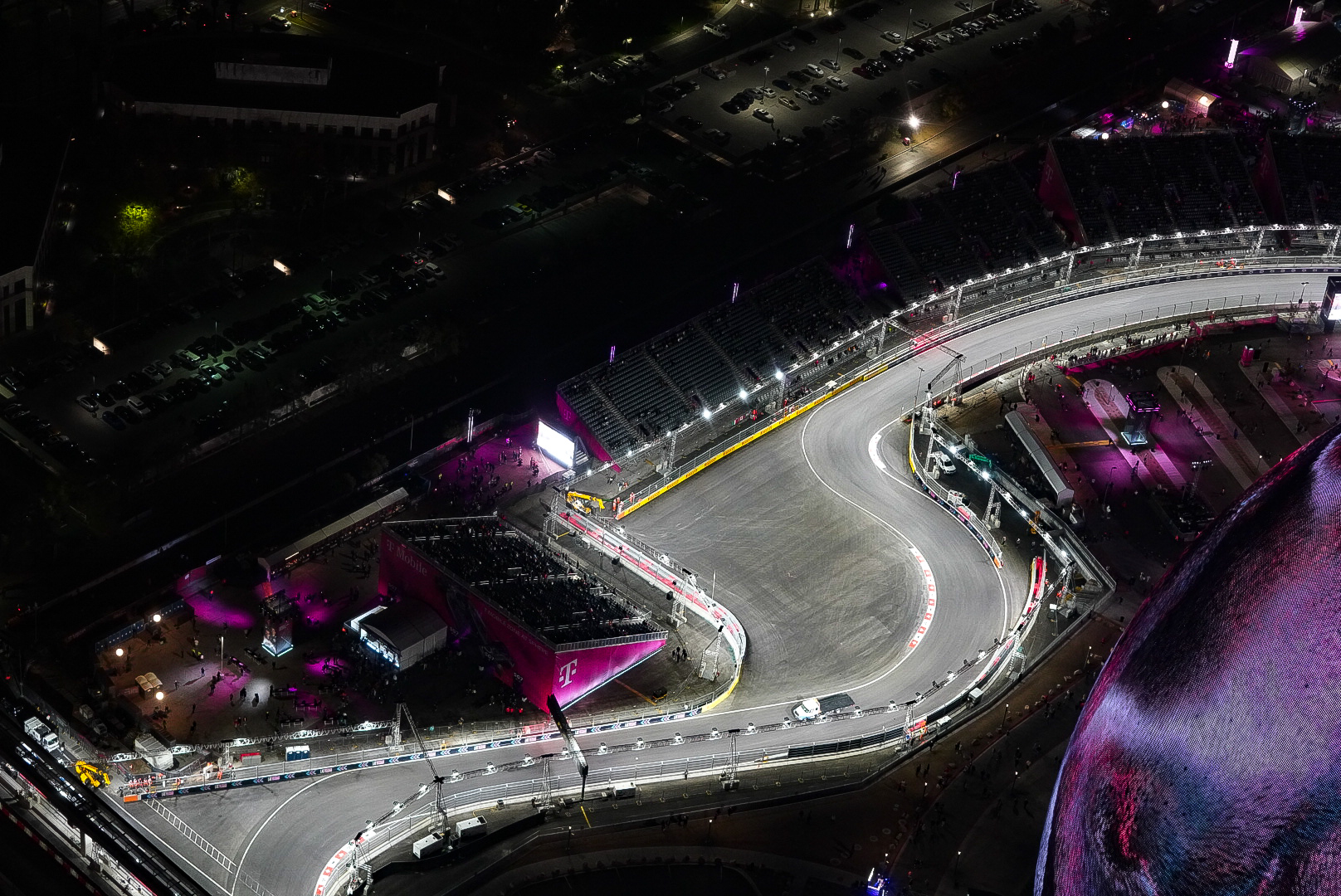 Formula 1 Las Vegas Strip Night Flight with Transfers