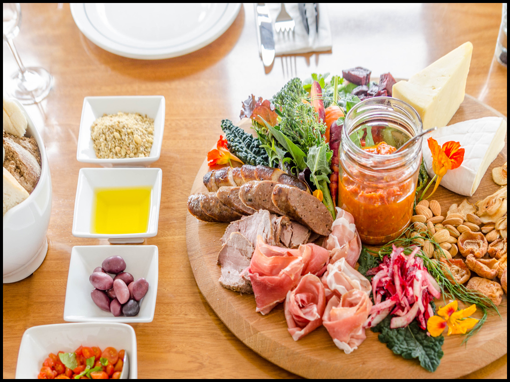 Tour, Light Lunch and Tasting