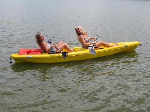 Kayak (Tandem) - 1/2 Hour